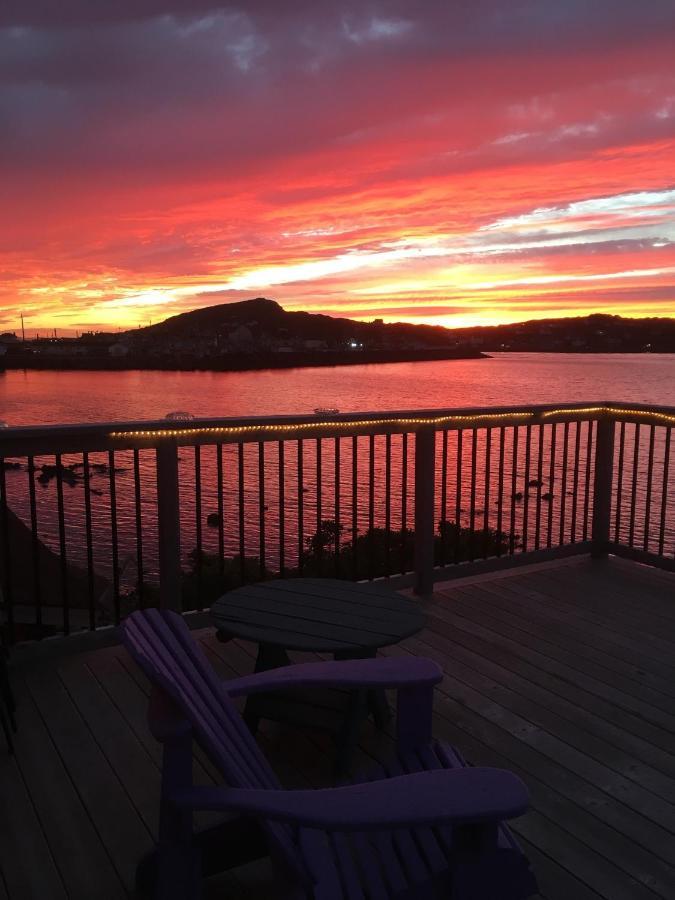 Toulinguet Inn - Suites Twillingate Ngoại thất bức ảnh